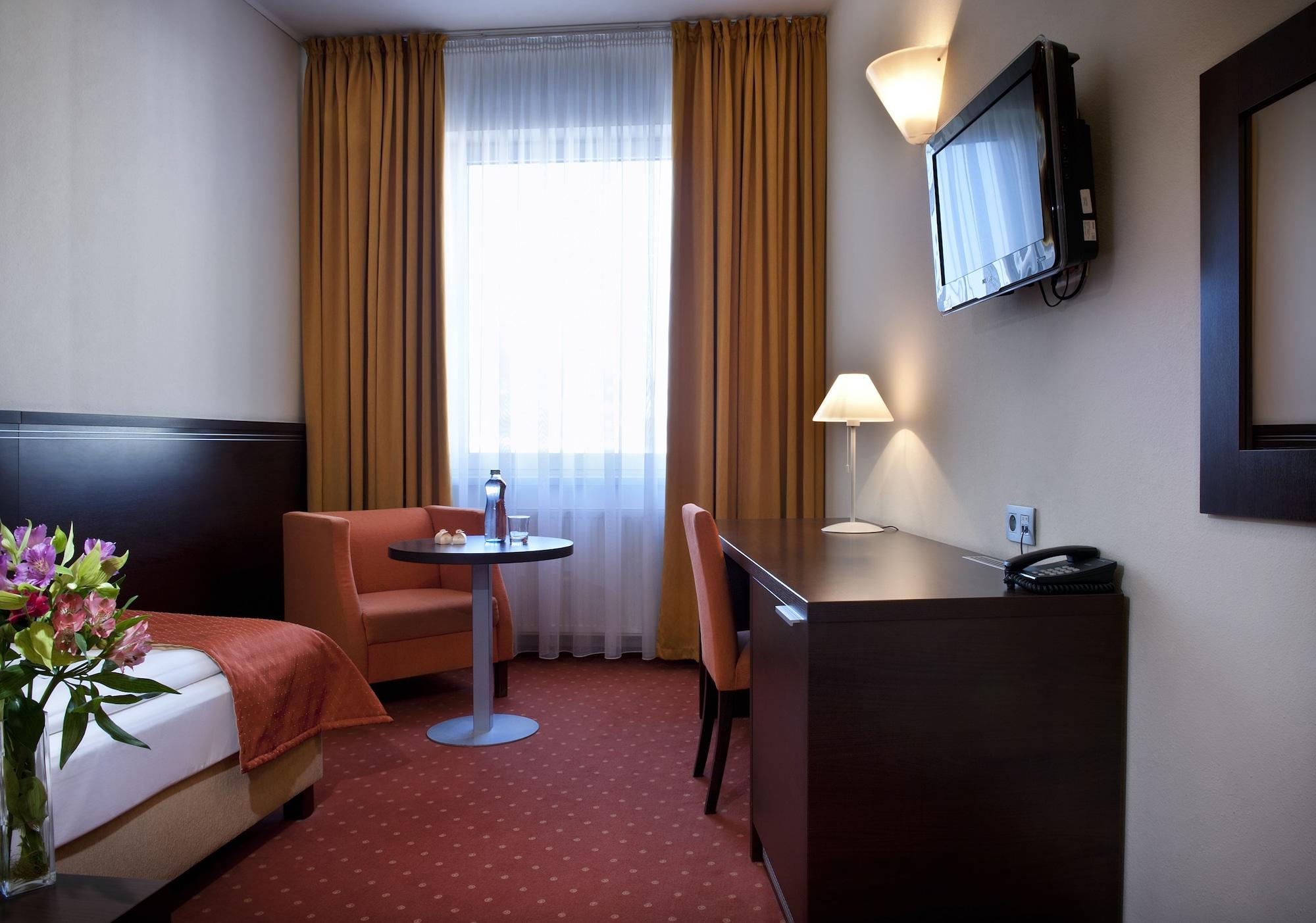 Hotel Tatra Bratislava Ngoại thất bức ảnh