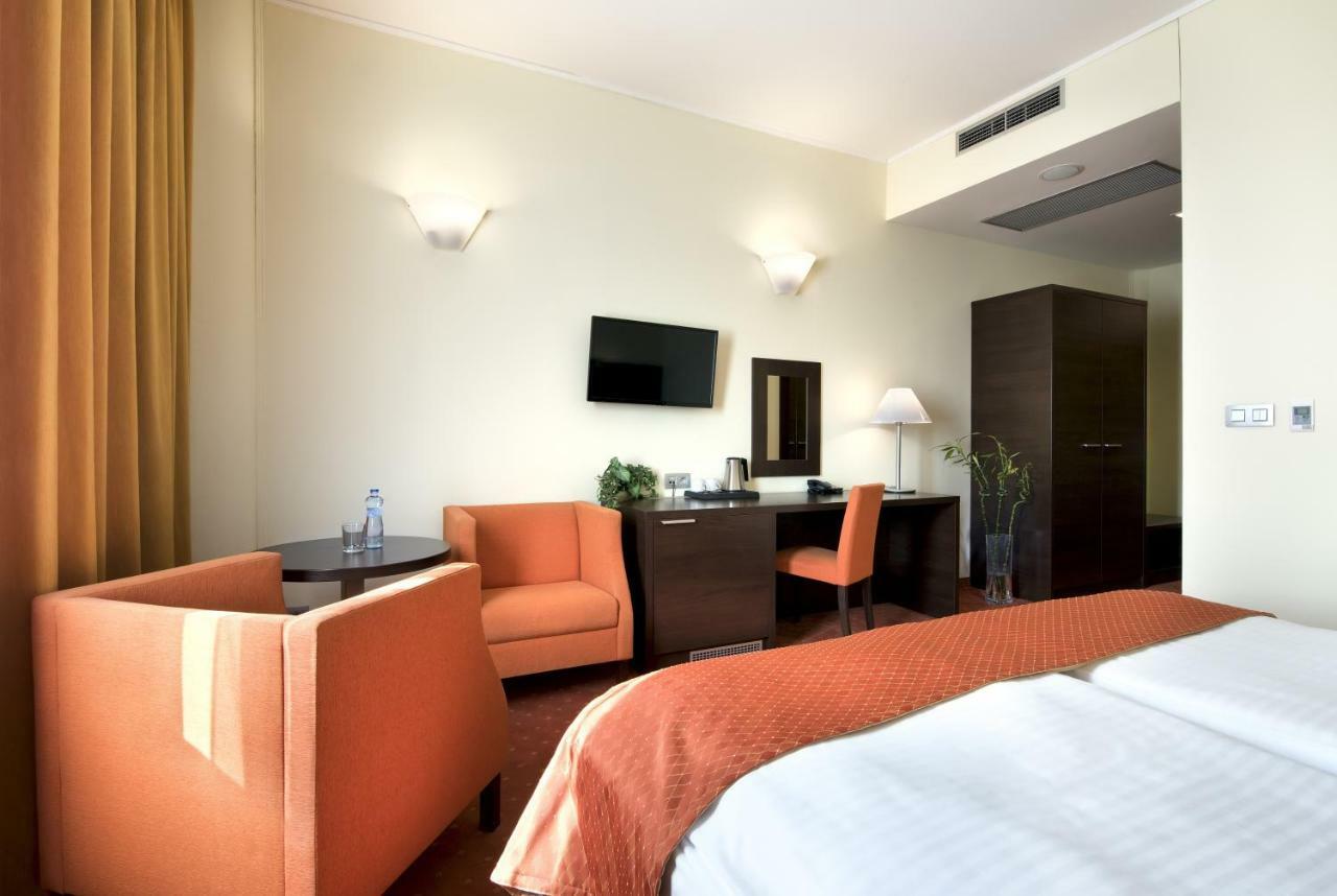 Hotel Tatra Bratislava Ngoại thất bức ảnh